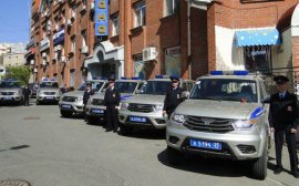 Полицейским Пензы вручили ключи от 48 авто «УАЗ Патриот»