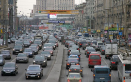 ВТБ: жители регионов чаще используют личный транспорт по сравнению с Москвой и Петербургом