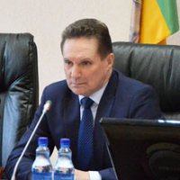 Виктор Кувайцев поздравил пензенцев с Днем Конституции РФ