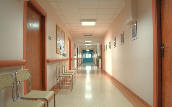 Глава Заксобрания Пензенской области Валерий Лидин осмотрел отремонтированную офтальмологическую больницу