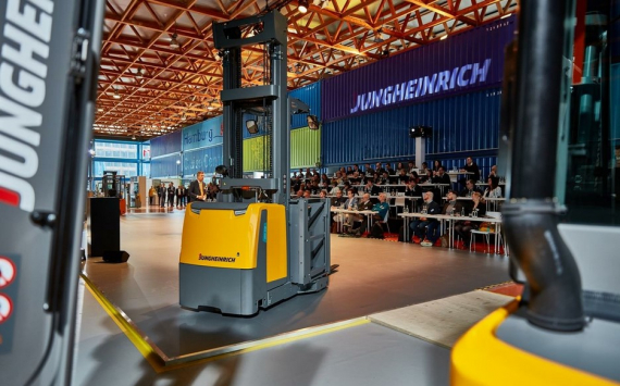 "Инновации и тренды 2020" - пресс-конференция Jungheinrich в Гамбурге