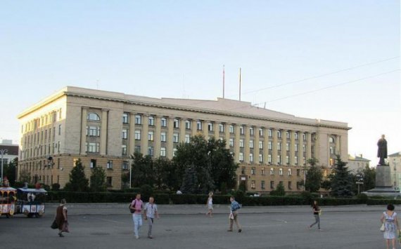 Белозерцев: площадь Ленина будет реконструирована в 2018 году