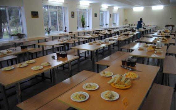 В Пензе введут социальные карты для оплаты питания школьников