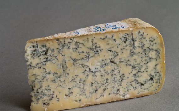 В Пензе уничтожили почти 4 килограмма сыра, попавшего под санкции